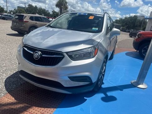 Used 2021 Buick Encore Preferred FWD image 7