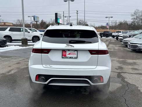 Used 2024 Jaguar E-PACE R-Dynamic SE image 5