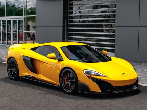 Used 2016 McLaren 675LT Coupe image 13