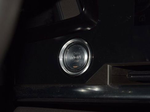 Used 2023 Chevrolet Corvette Stingray image 33