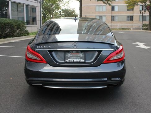 Used 2013 Mercedes-Benz CLS 550 w/ Premium I Pkg image 8