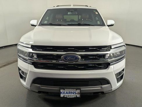 Used 2022 Ford Expedition Max Limited image 3