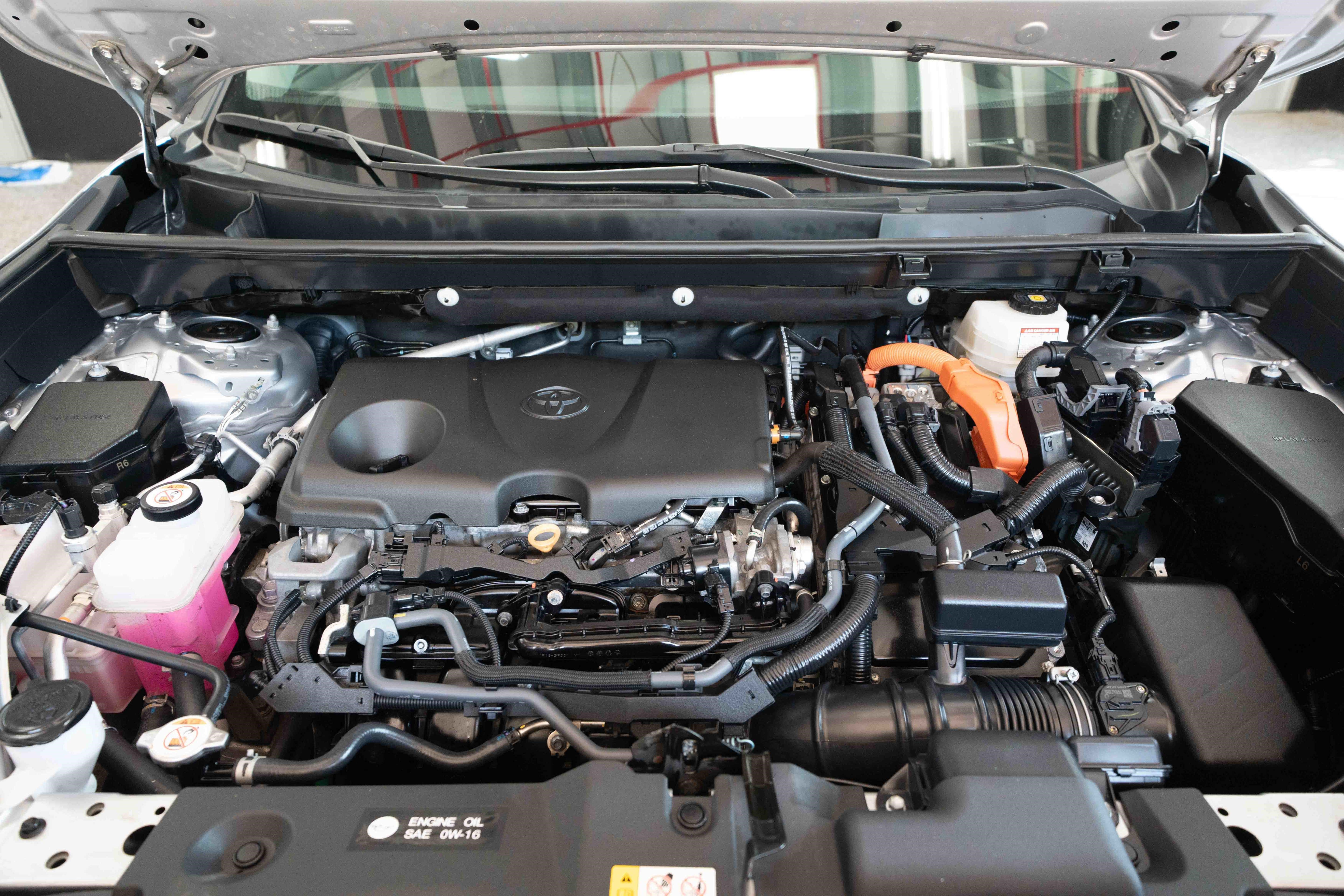 Certified 2025 Toyota RAV4 XLE AWD/4WD image 32