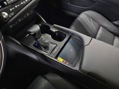 Used 2024 Lexus ES 350 Ultra Luxury FWD image 29