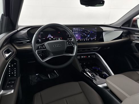 Used 2025 Audi Q5 Premium Plus w/ Premium Plus AWD/4WD image 10
