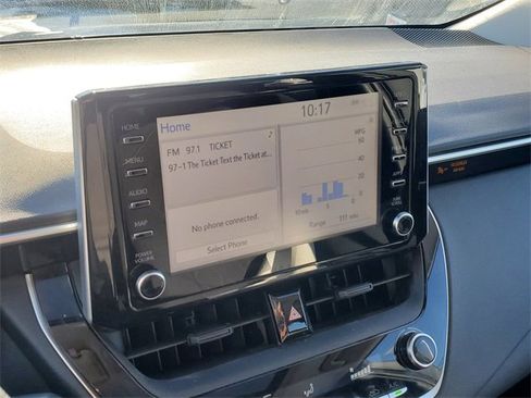 Used 2020 Toyota Corolla LE w/ LE Premium Package image 24