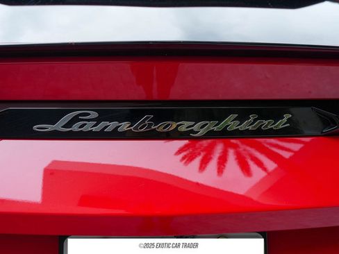 Used 2019 Lamborghini Urus image 60