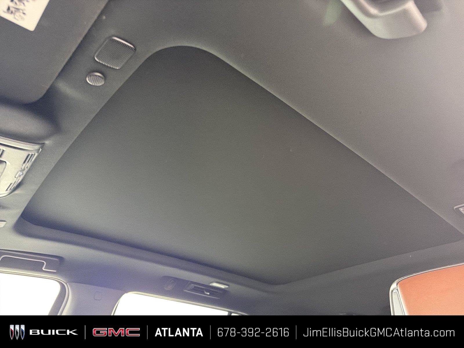 Used 2024 GMC Yukon Denali Ultimate AWD/4WD image 34