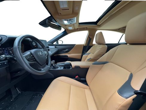 Used 2022 Lexus ES 250 w/ Accessory Package AWD/4WD image 20
