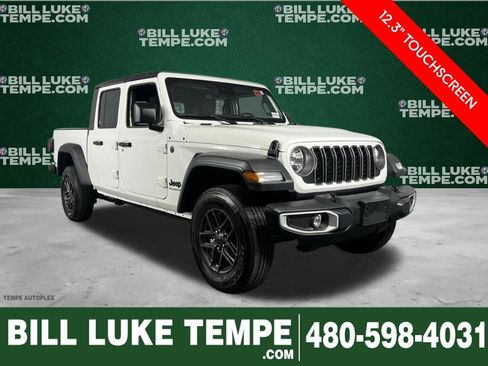 Used 2025 Jeep Gladiator Sport image 1