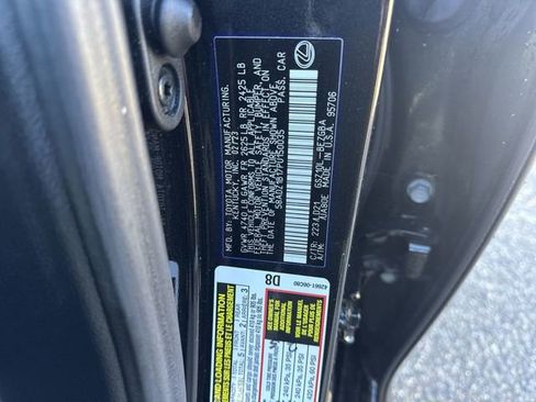 Used 2023 Lexus ES 350 w/ Premium Package image 29