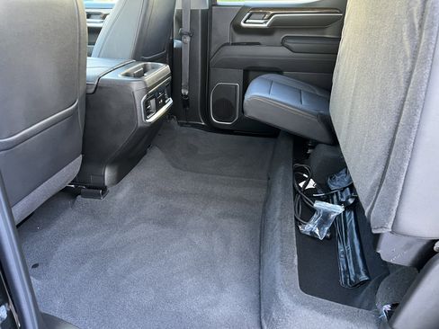 Used 2025 GMC Sierra 1500 Elevation w/ Elevation Premium Package image 17