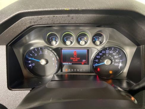 Used 2015 Ford F250 Lariat w/ Chrome Package image 12