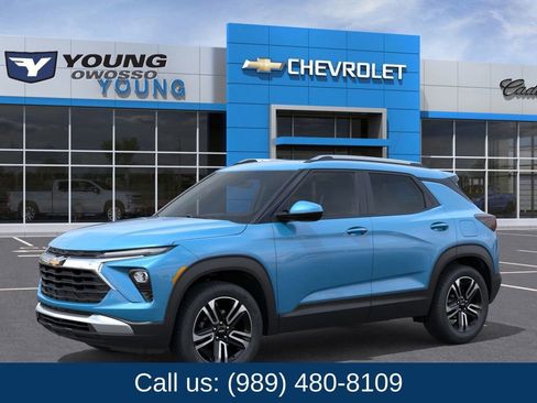 New 2026 Chevrolet TrailBlazer LT w/ Convenience Package image 2