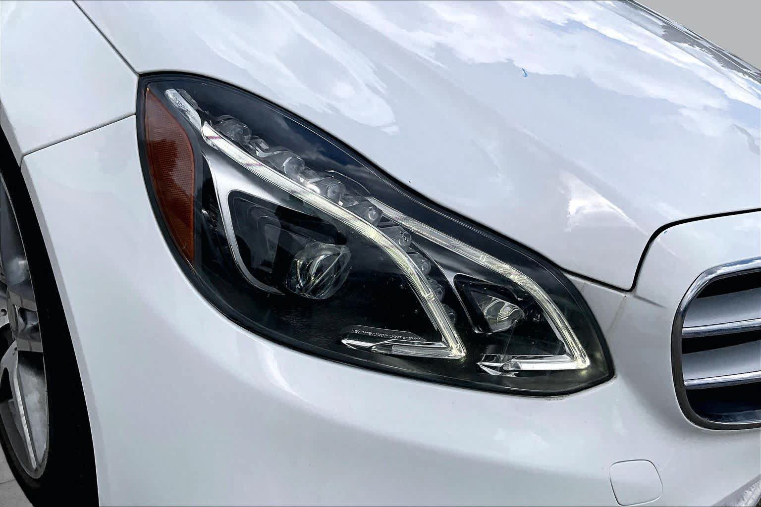 Used 2015 Mercedes-Benz E 400 4MATIC Sedan image 26