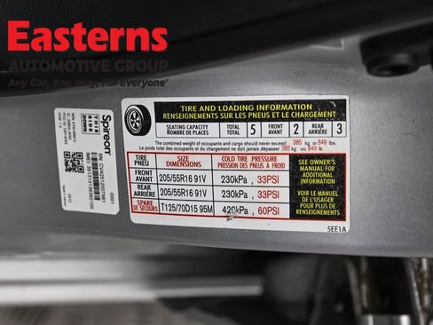 Used 2023 Nissan Versa SV FWD image 34