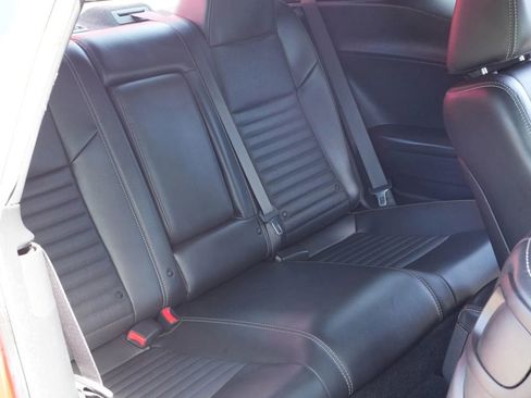 Used 2013 Dodge Challenger SXT Plus image 11