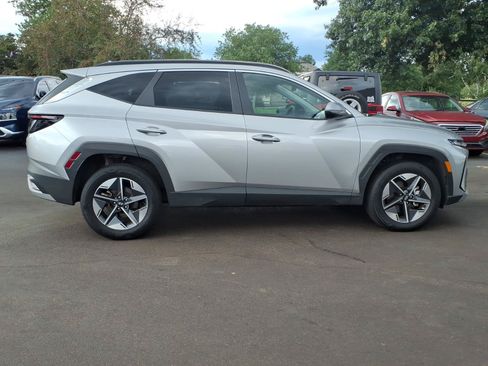 Used 2025 Hyundai Tucson SEL AWD/4WD image 4