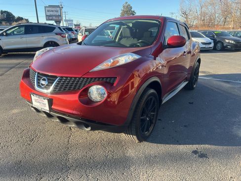 Used 2012 Nissan Juke SV image 4