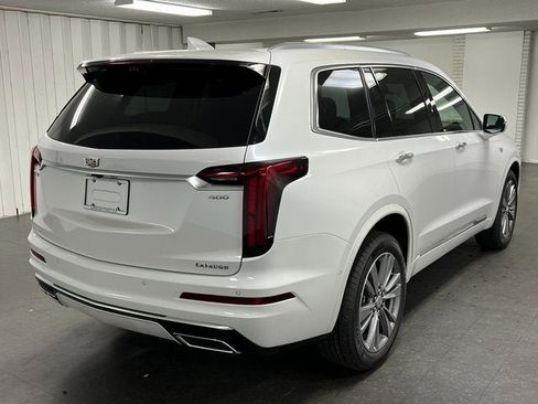 New 2025 Cadillac XT6 Premium Luxury w/ Technology Package image 4