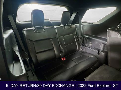 Used 2022 Ford Explorer ST w/ ST Street Pack image 33
