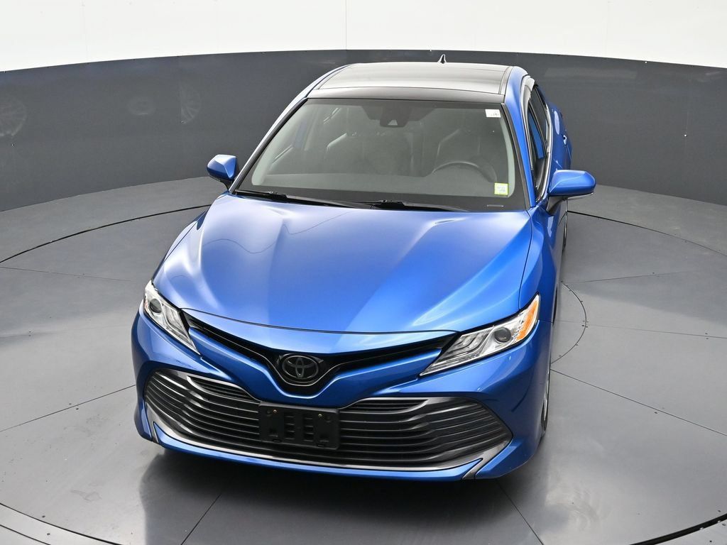 Used 2019 Toyota Camry XLE FWD image 23
