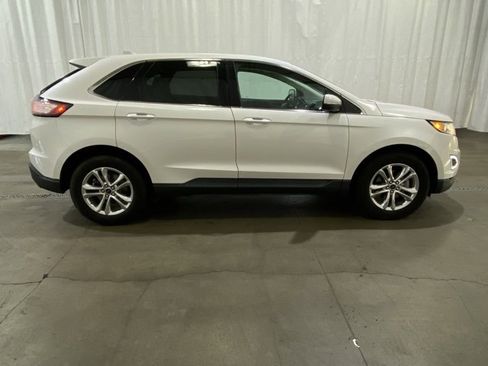 Used 2016 Ford Edge SEL w/ Equipment Group 201A image 2