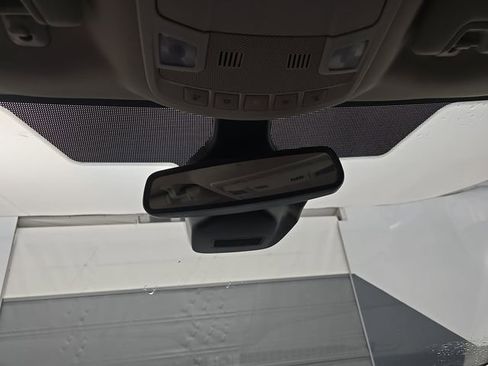 Used 2024 Ford Edge SEL image 42