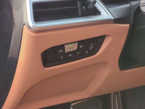 Used 2025 BMW M440i image 17