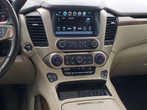 Used 2019 GMC Yukon XL Denali AWD/4WD image 26