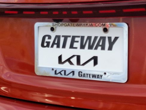 Certified 2024 Kia Forte LXS w/ LXS Technology Package image 30