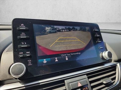 Used 2018 Honda Accord Sport image 21