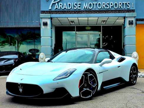 Used 2024 Maserati MC20 Cielo RWD image 4