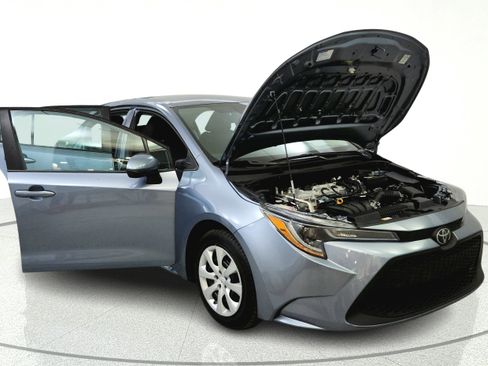 Used 2022 Toyota Corolla LE FWD image 9
