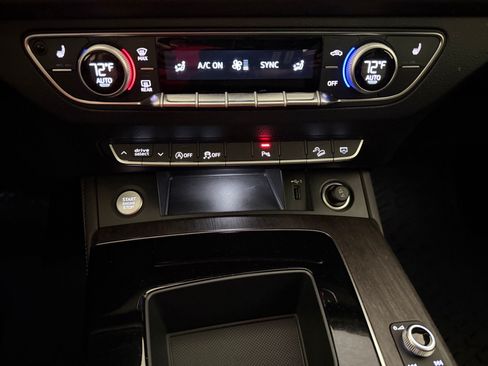 Certified 2023 Audi Q5 2.0T Premium Plus w/ Premium Plus Package AWD/4WD image 19