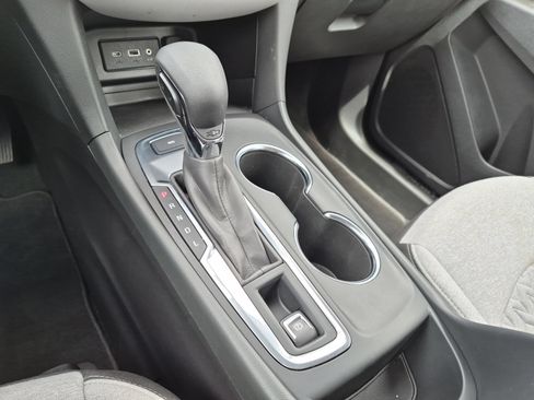 Certified 2022 Chevrolet Equinox LS AWD/4WD image 16