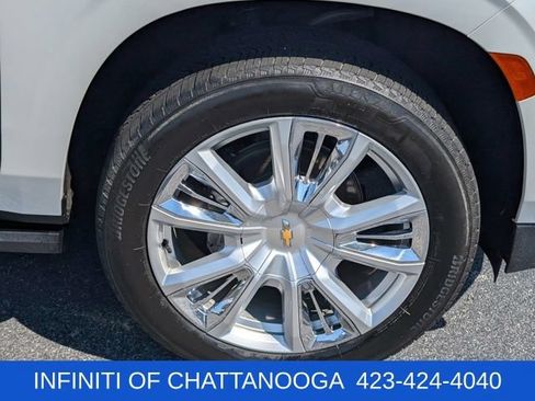 Used 2024 Chevrolet Suburban High Country w/ Advanced Technology Package AWD/4WD image 31