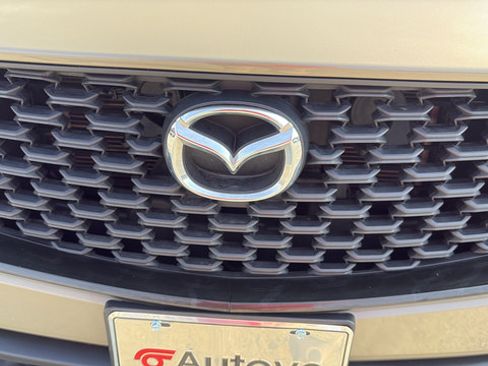 Used 2024 MAZDA CX-50 AWD 2.5 Turbo image 11