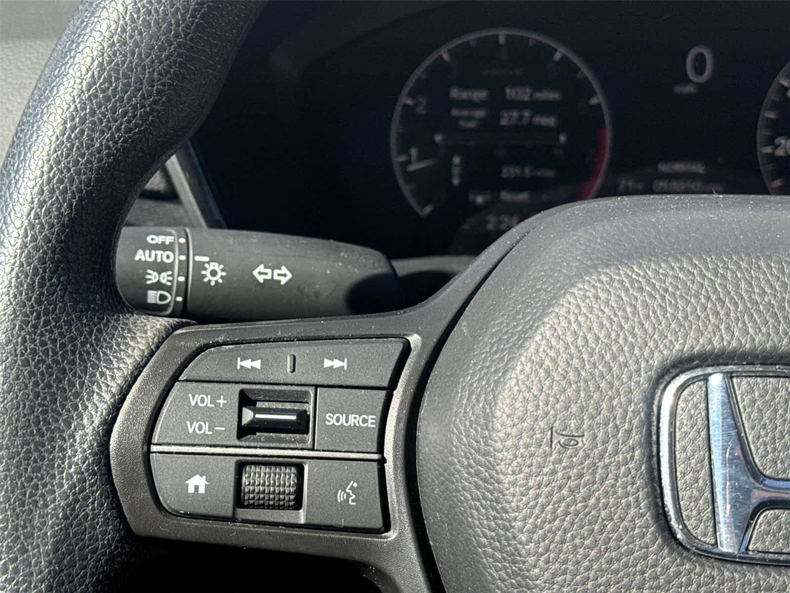 Used 2024 Honda CR-V EX image 18