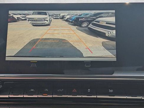 Certified 2025 Chevrolet Silverado 1500 LT image 12