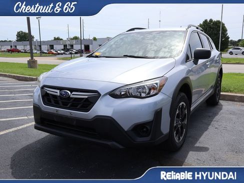 Used 2022 Subaru Crosstrek 2.0i AWD/4WD image 12