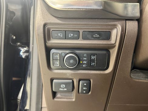 Used 2021 Ford F150 King Ranch w/ Equipment Group 601A High AWD/4WD image 19