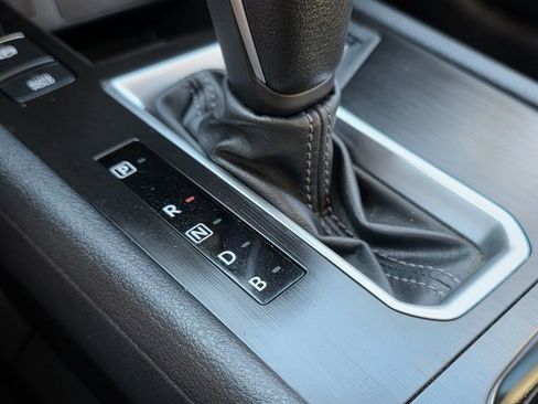 Used 2025 Nissan Kicks SV w/ Illumination Package image 34