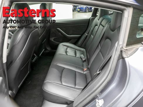 Used 2022 Tesla Model 3 Long Range AWD/4WD image 18