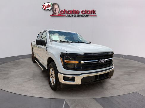 Used 2025 Ford F150 XLT w/ Equipment Group 301A Standard AWD/4WD image 7
