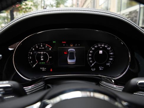 New 2026 Bentley Flying Spur Plug-In Hybrid image 15