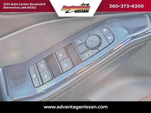 Used 2024 Nissan Rogue SV image 9