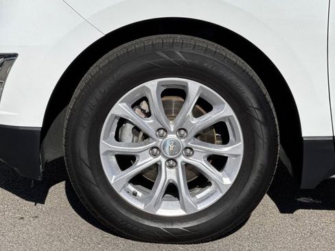Used 2019 Chevrolet Equinox LT image 33