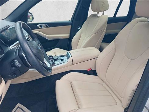 Used 2022 BMW X5 xDrive40i w/ Premium Package image 15