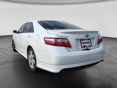 Used 2008 Toyota Camry SE FWD image 7